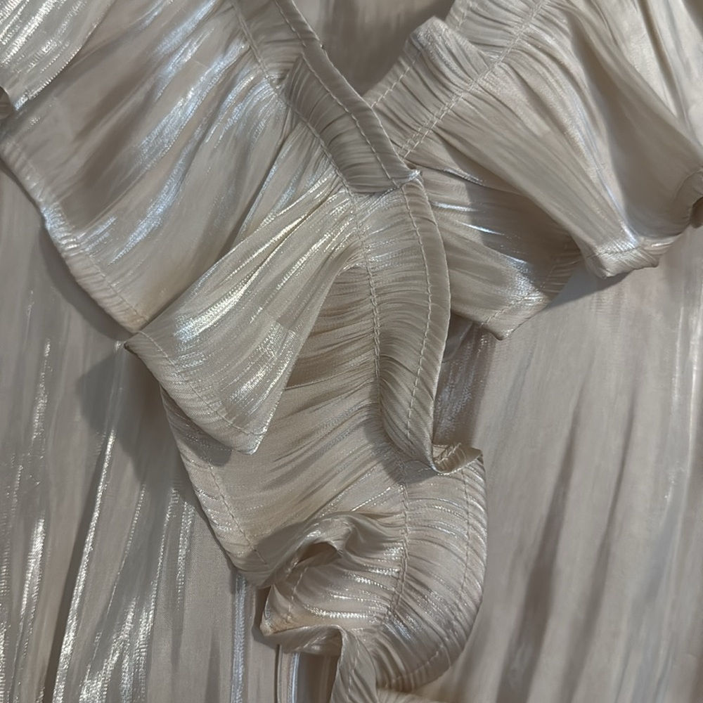 Elegant Cream Champagne Ruffle Blouse - Picture 7 of 9